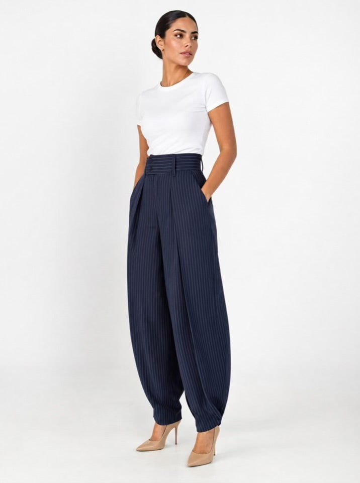 The Gabardine Pleated Pants - Navy