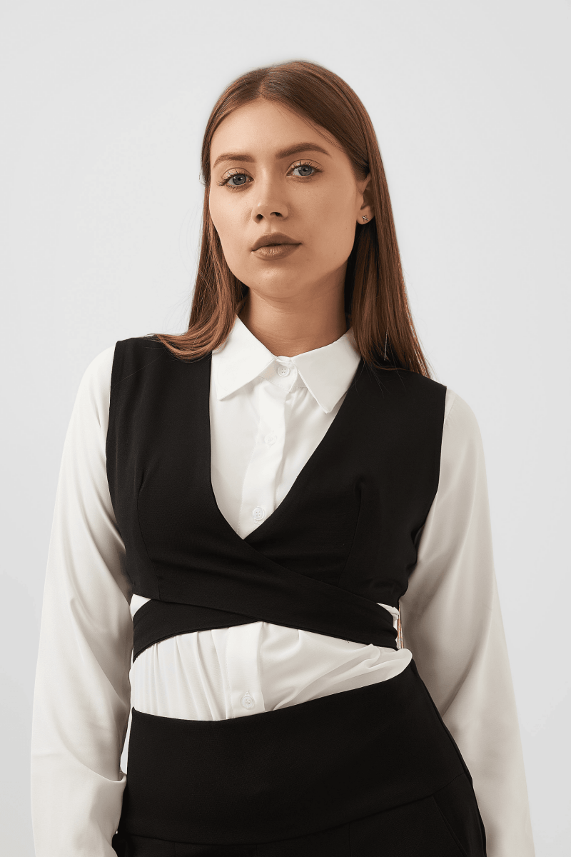 Crossover Wrap Cropped Vest – Black - Hushy Wear
