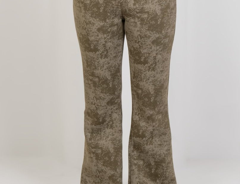 Relaxed Fit Washed Pants – Olive - Hushy Wear